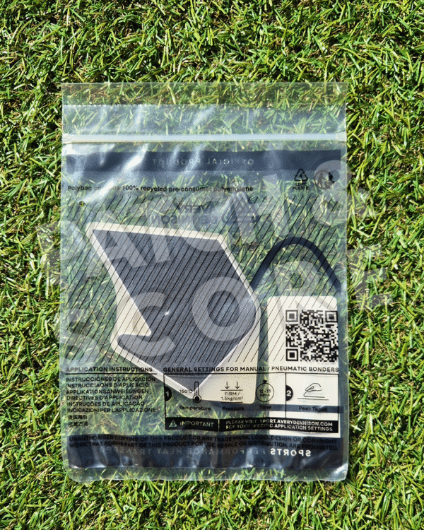 La Liga 2024-2026 Patch bag Original Player Issue 2024-26 La Liga Patch | Avery Dennison